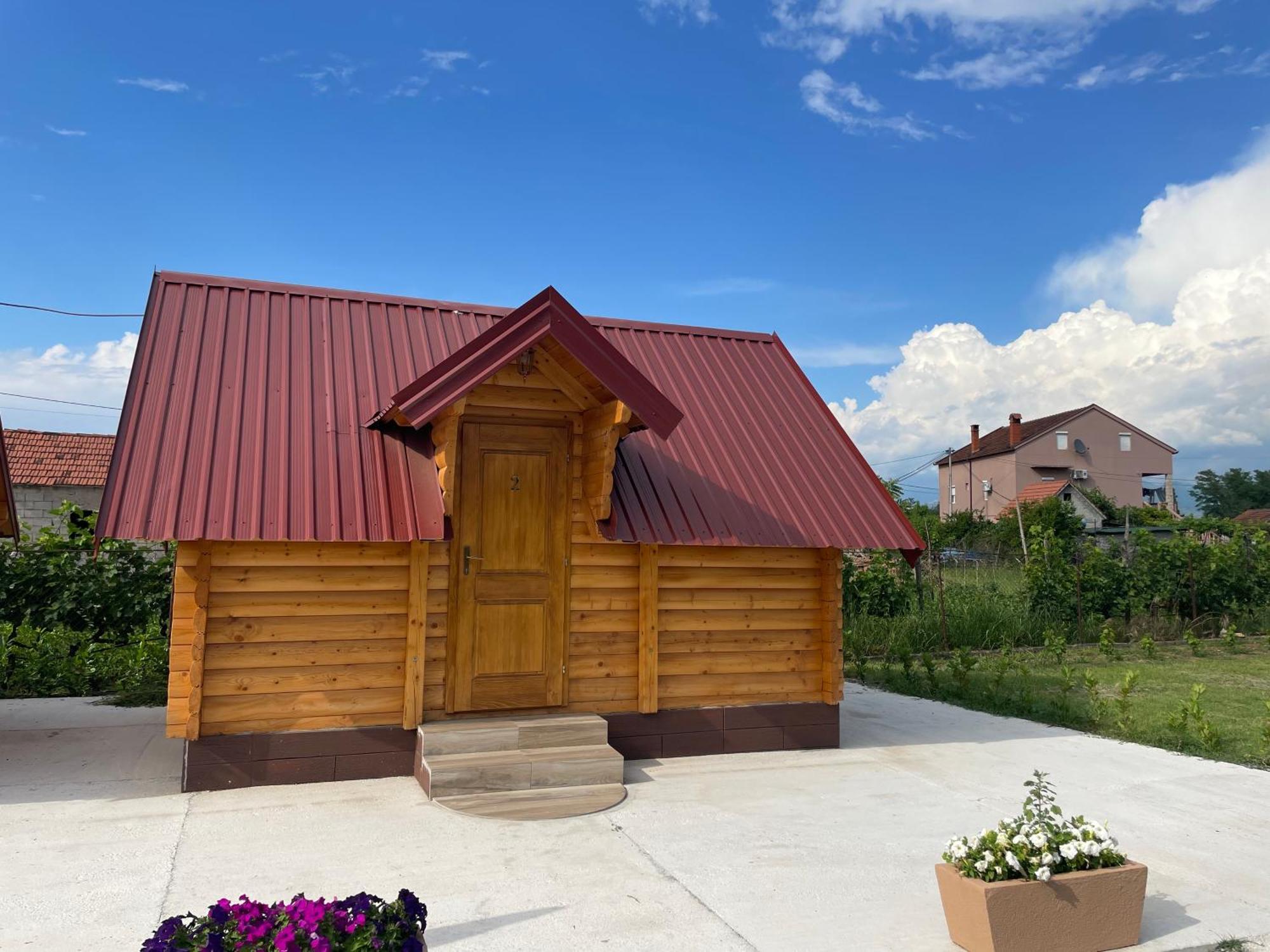 Cozy Bungallows Podgorica Exterior photo